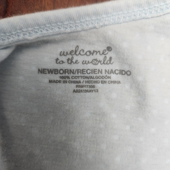 FREE *with bundle* Light Blue Polka-dot sleeper - Picture 3 of 3